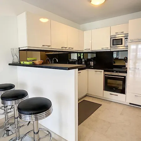 Carlton Riviera Hotel apartamentowy