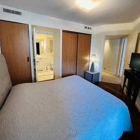 Carlton Riviera
